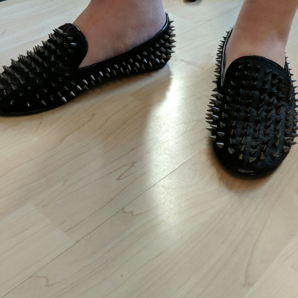 SPIKES! Cool shoes size 7